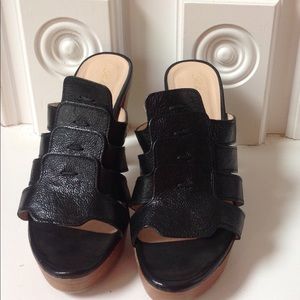 Robert Clergerie Black Leather Platform Sandals